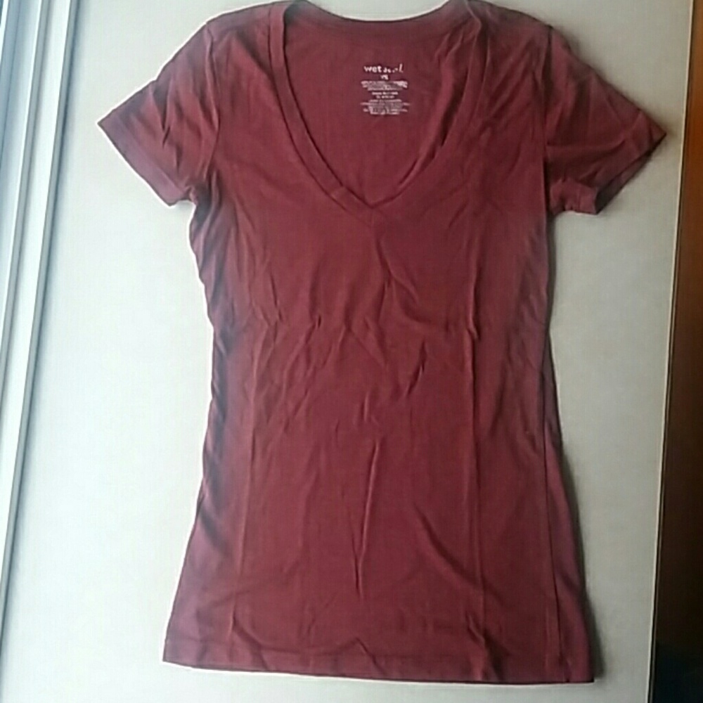 Junior's WetSeal T-Shirt
